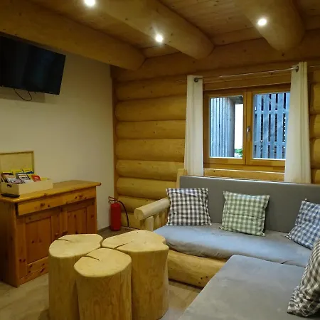 C.t.n. Loghouse Сasa de vacaciones *